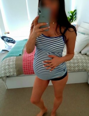 Elorie outcall escort, casual sex